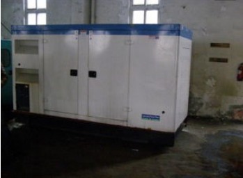 都江堰康明斯150kw大型柴油二手发电机组