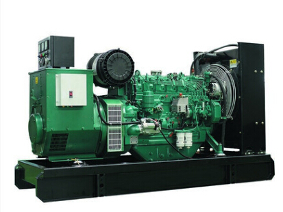 都江堰上柴200kw大型柴油二手发电机组